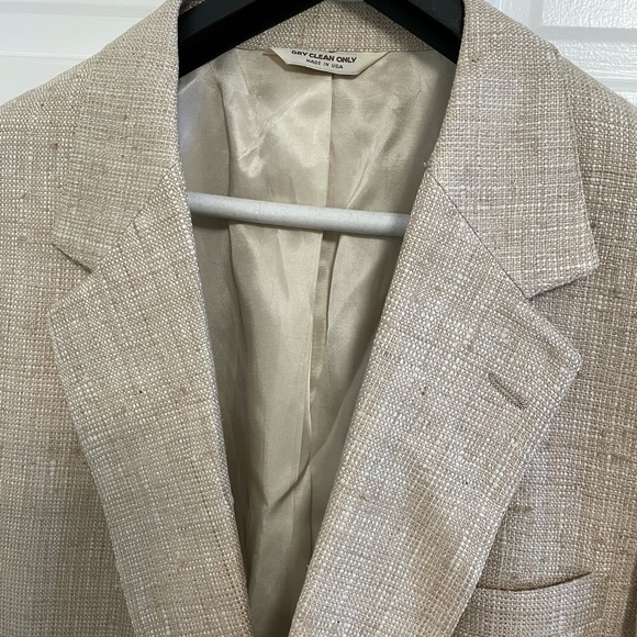 Saks Fifth Avenue Pure Silk Blazer Sz 46 Made in USA Perfect! - Picture 5 of 14